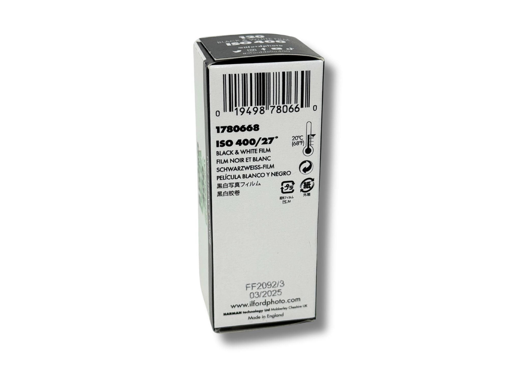 Expired_120_film_-_Delta_400_2