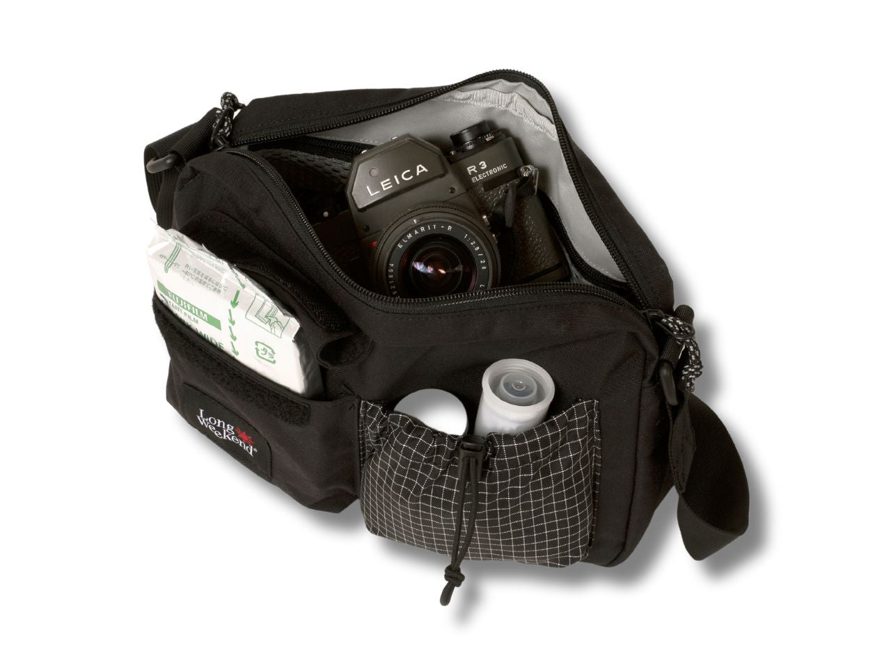 Long Weekend Santa Fe Camera Bag - Camera View