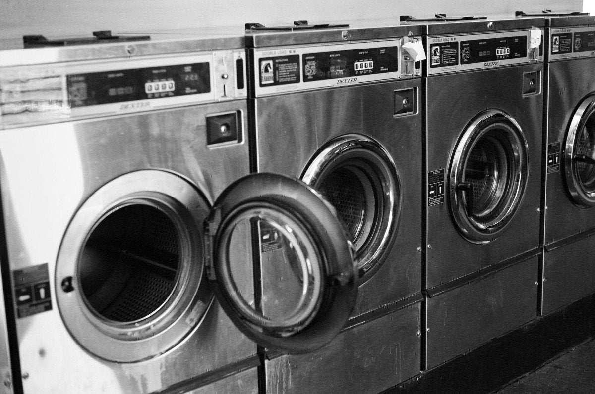 Fujifilm Neopan 400CN Film 35mm B&W ISO 400 - Analogue Wonderland - 2