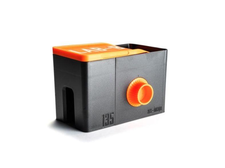 Lab-Box: the 35mm Daylight-Loading Film Tank - Analogue Wonderland - 1