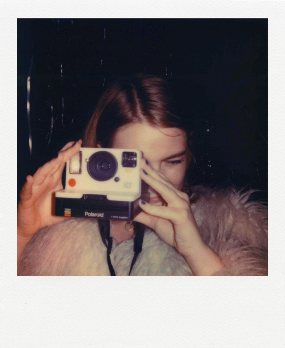 Polaroid 600 Film - Colour - Analogue Wonderland - 3