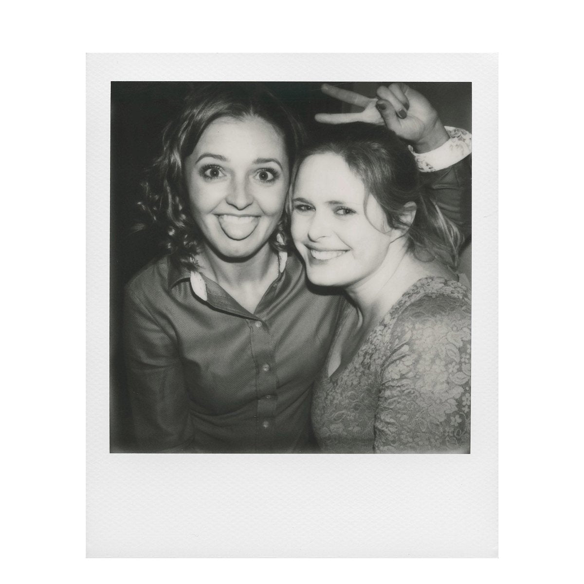 Polaroid SX70 Film - B&W - Analogue Wonderland - 3
