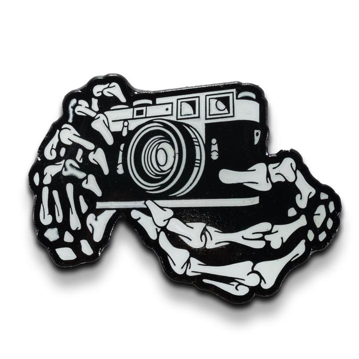 Rangefinder - GLOW IN THE DARK - Pin - Analogue Wonderland - 1