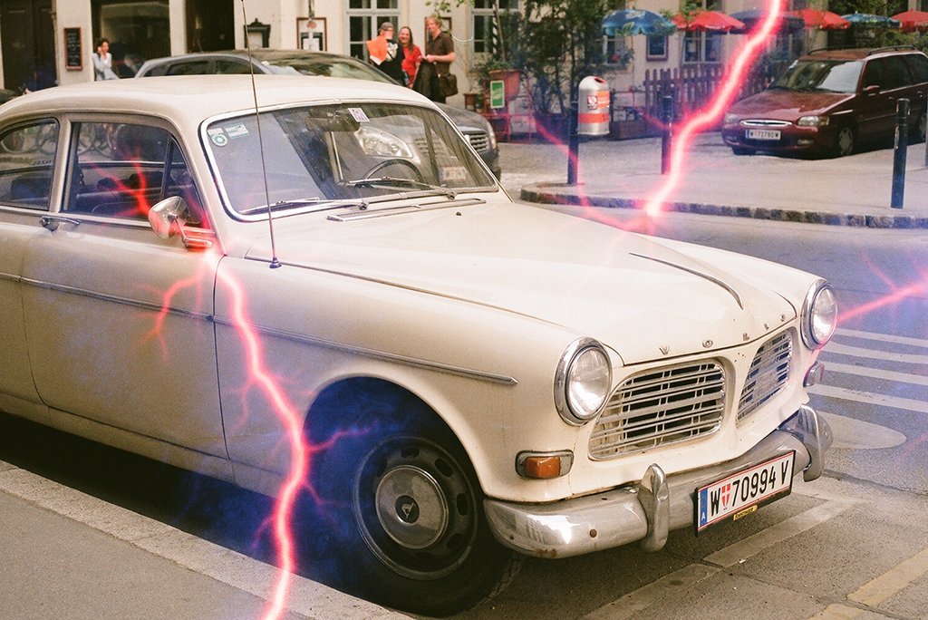 Revolog Tesla 2 - 35mm Film - Analogue Wonderland - 2