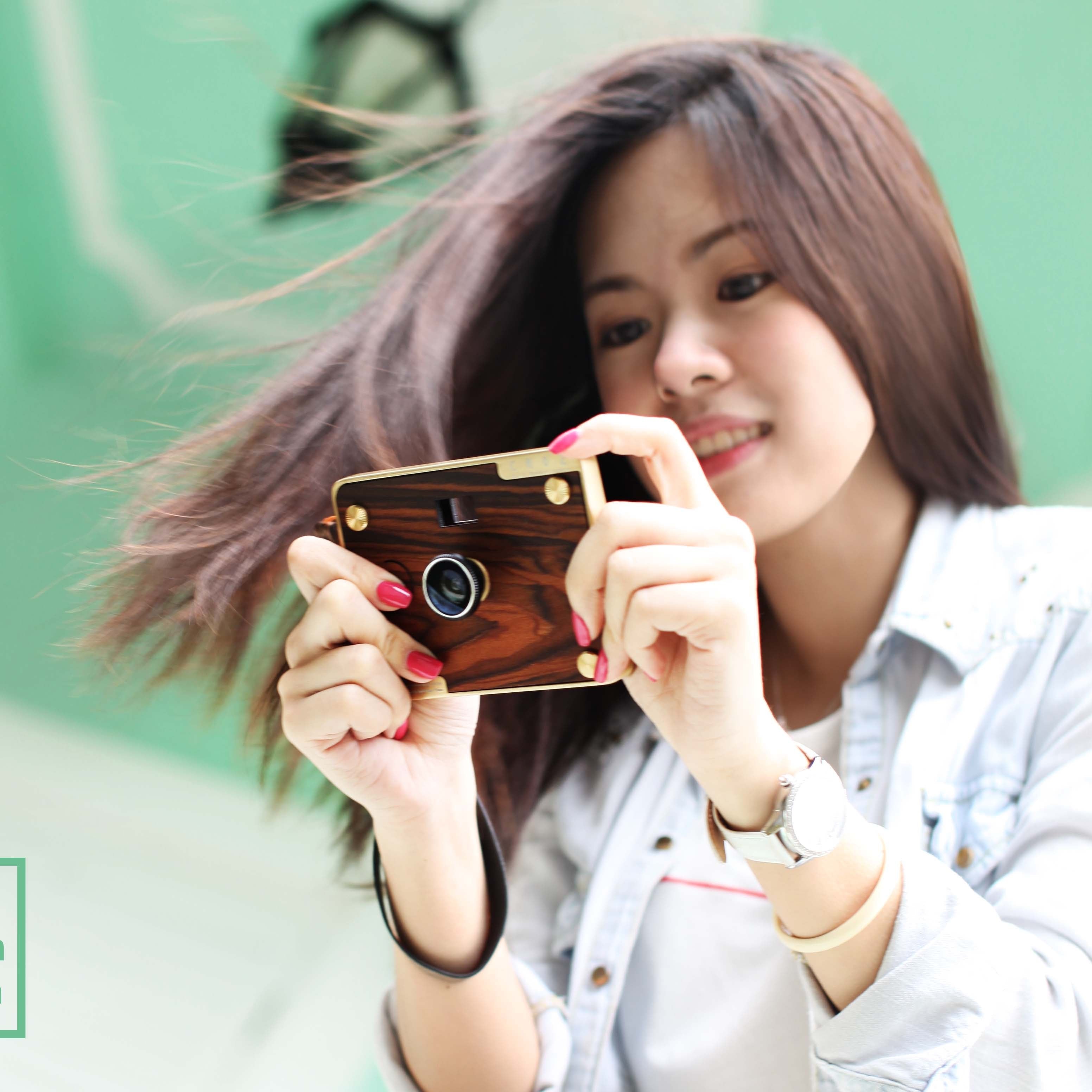 20 MP CROZ Vintage Camera Set