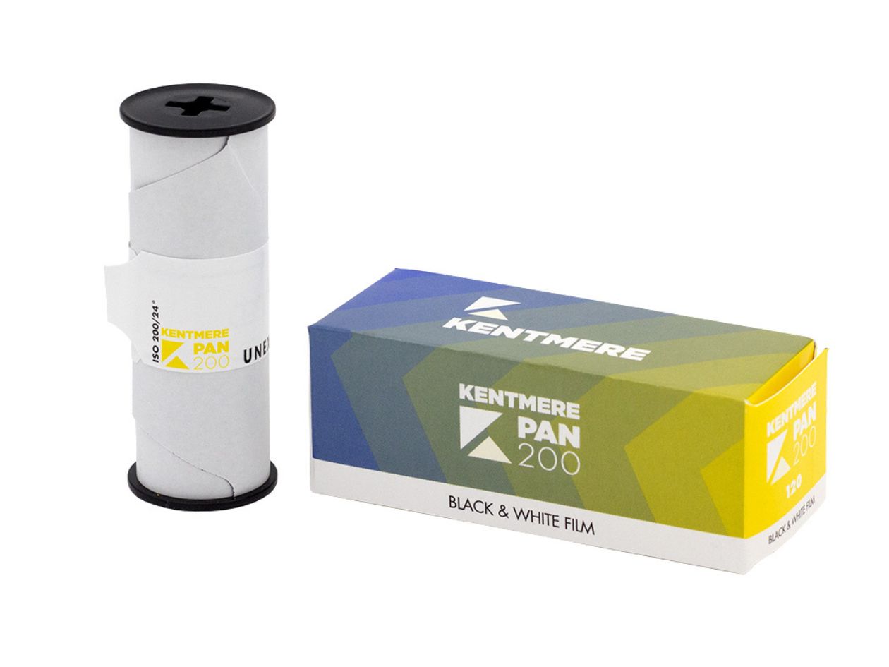 Kentmere 200 - 120 Film - Roll & Box