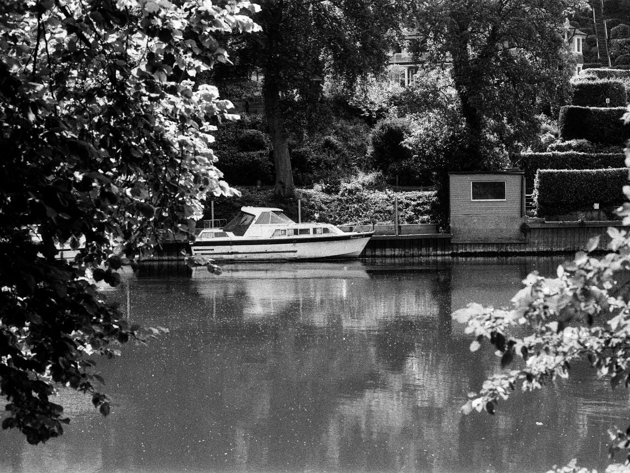 Kentmere 200 - 35mm Film - Amy Farrer Sample Image 1 