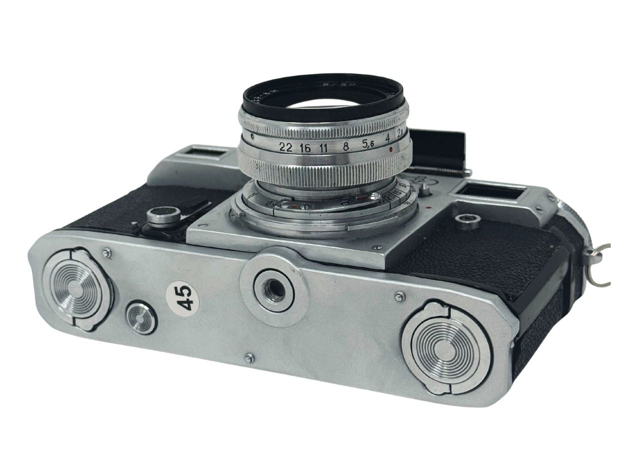 Kiev-4 Type 4 w/ Jupiter-8M 50mm f/2 [7808740] - Film Camera
