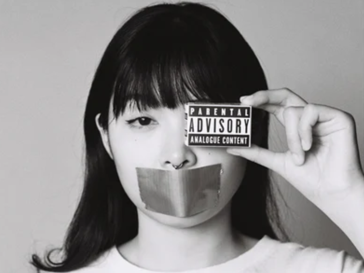 Mr Negative 'Parental Advisory (Film Safety Capsule)' 400 - 35mm Film