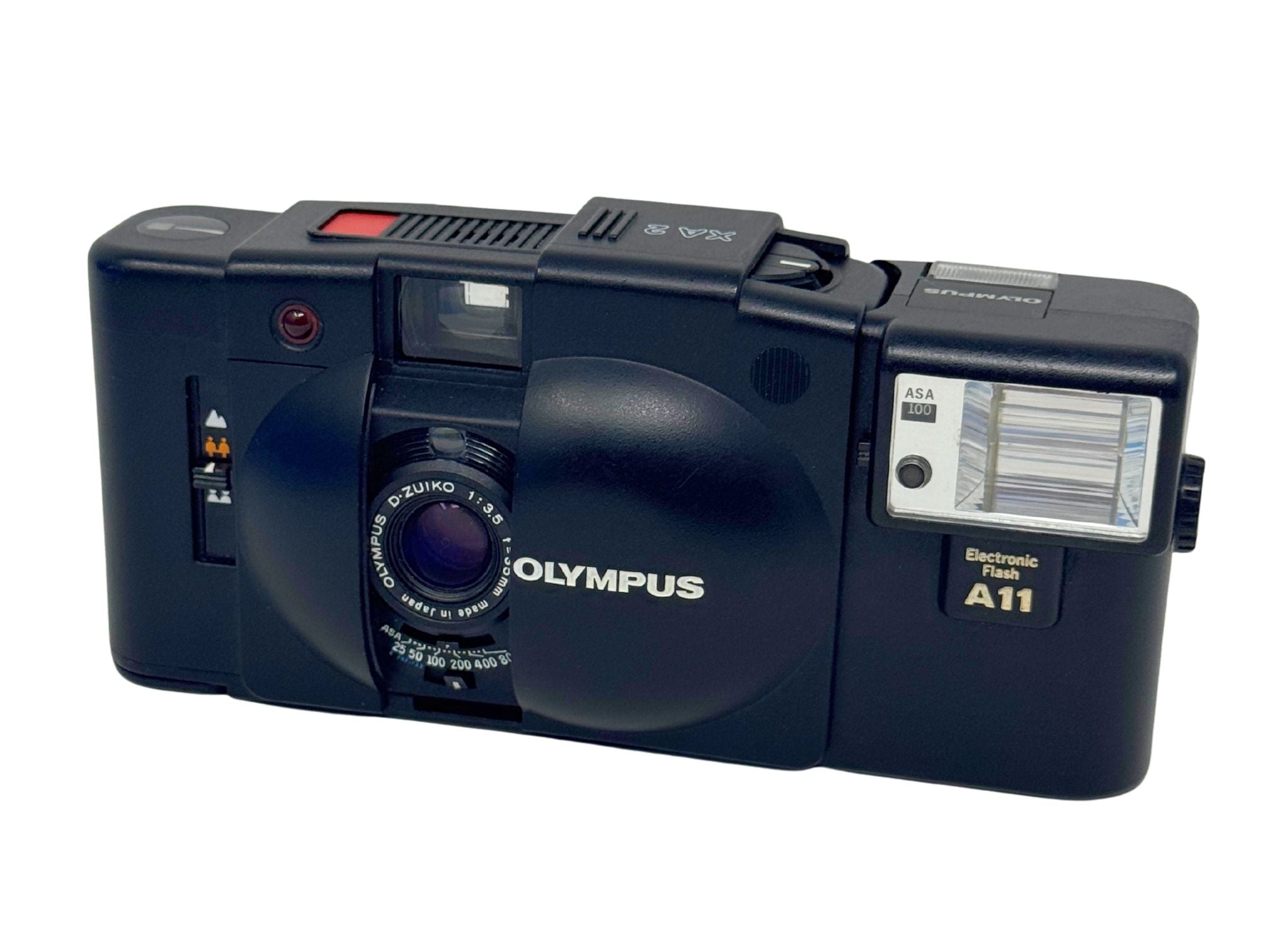 Olympus XA2 W/ A11 Flash [4050935] - Film Camera