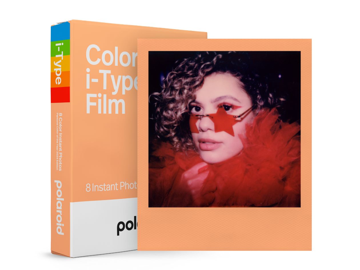 Polaroid i-Type Film - Pantone Colour of the Year 2024 - Box & Film