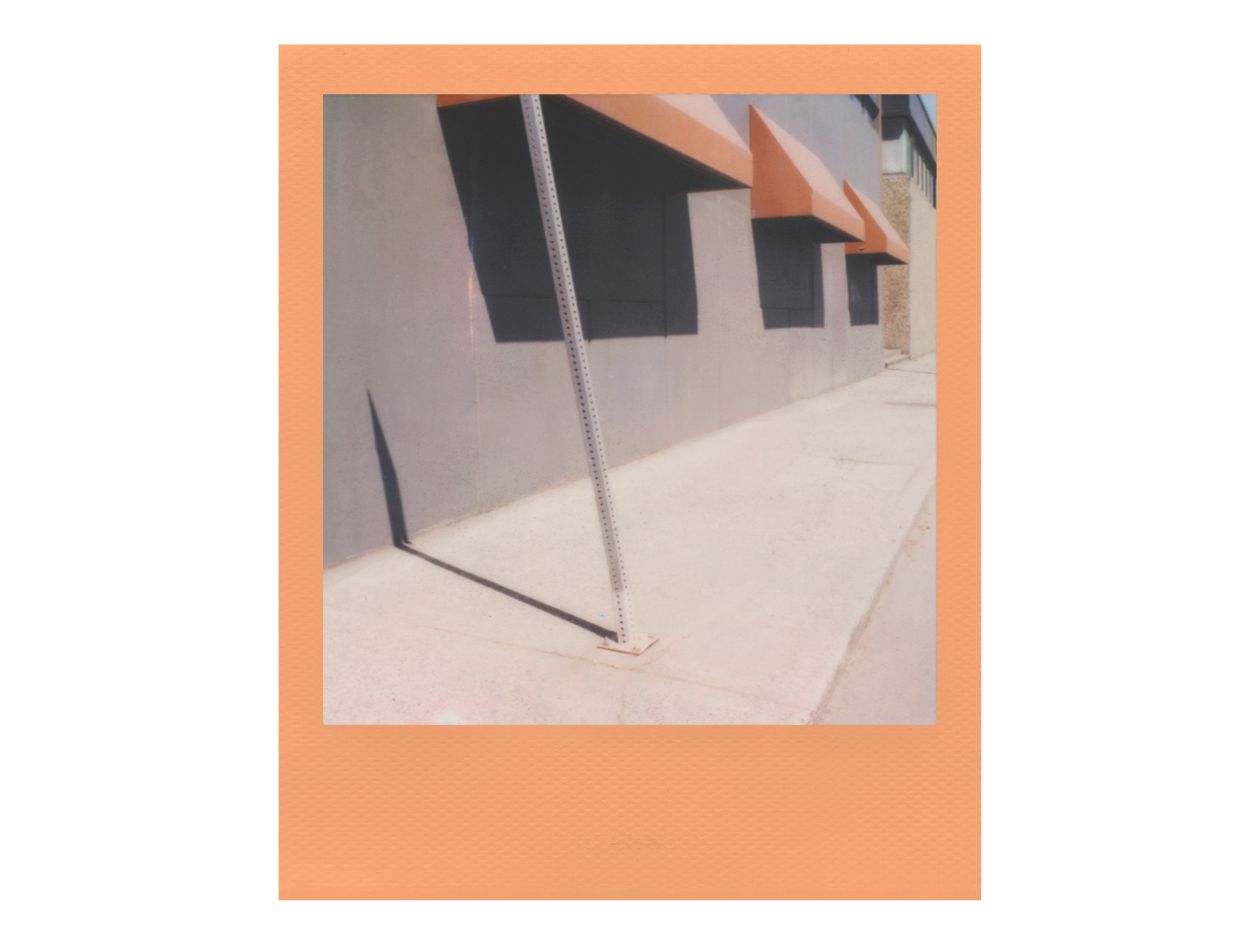 Polaroid i-Type Film - Pantone Colour of the Year 2024 - Sample Image 2