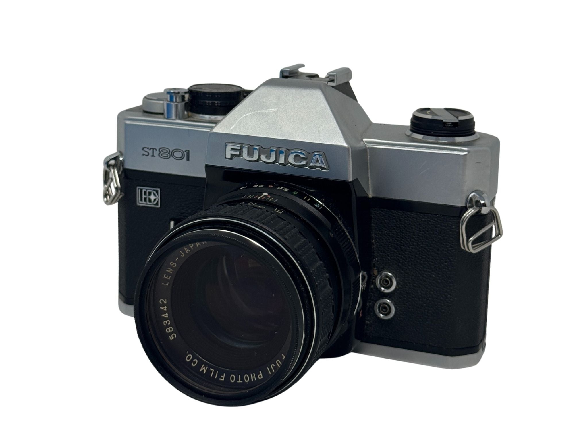 Fujica ST801 w/ Fujji 55mm f/1.8 [9022515] - Film Camera