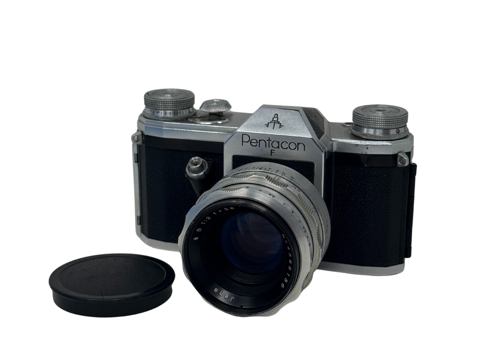 Pentacon F w/ Jena Biotar 58mm f/2 [471851] - Film Camera