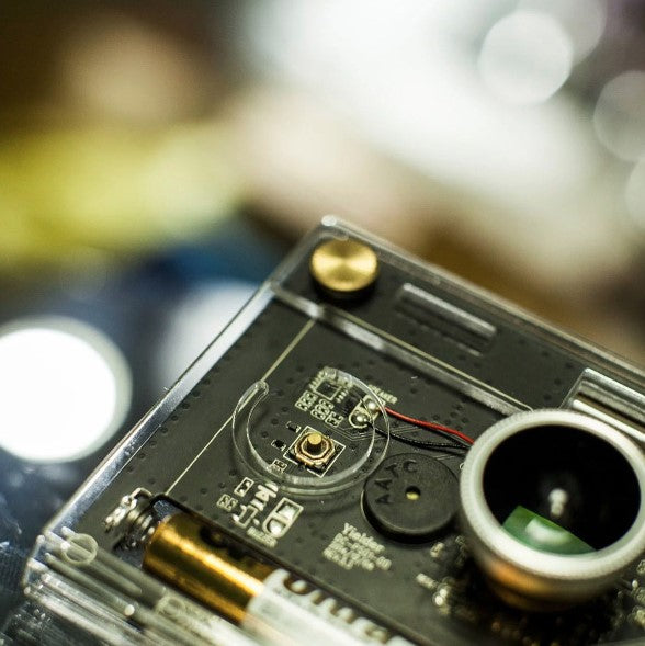 Premium Transparent Paper Shoot Camera Set - Vanguard Bundle