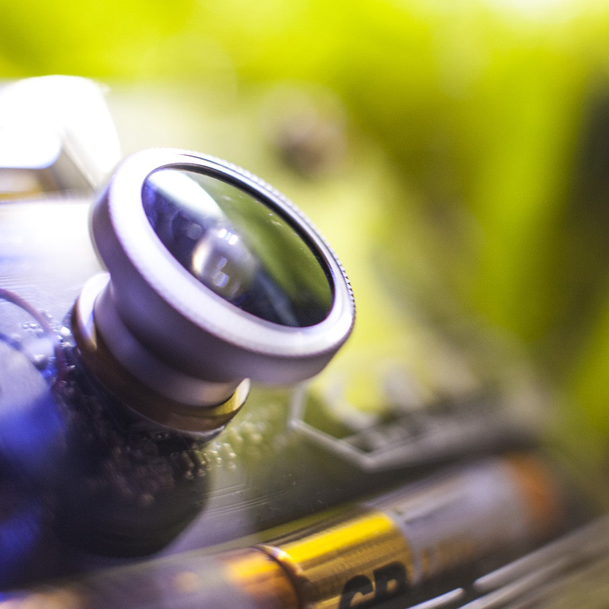 Premium Transparent Paper Shoot Camera Set - Vanguard Bundle