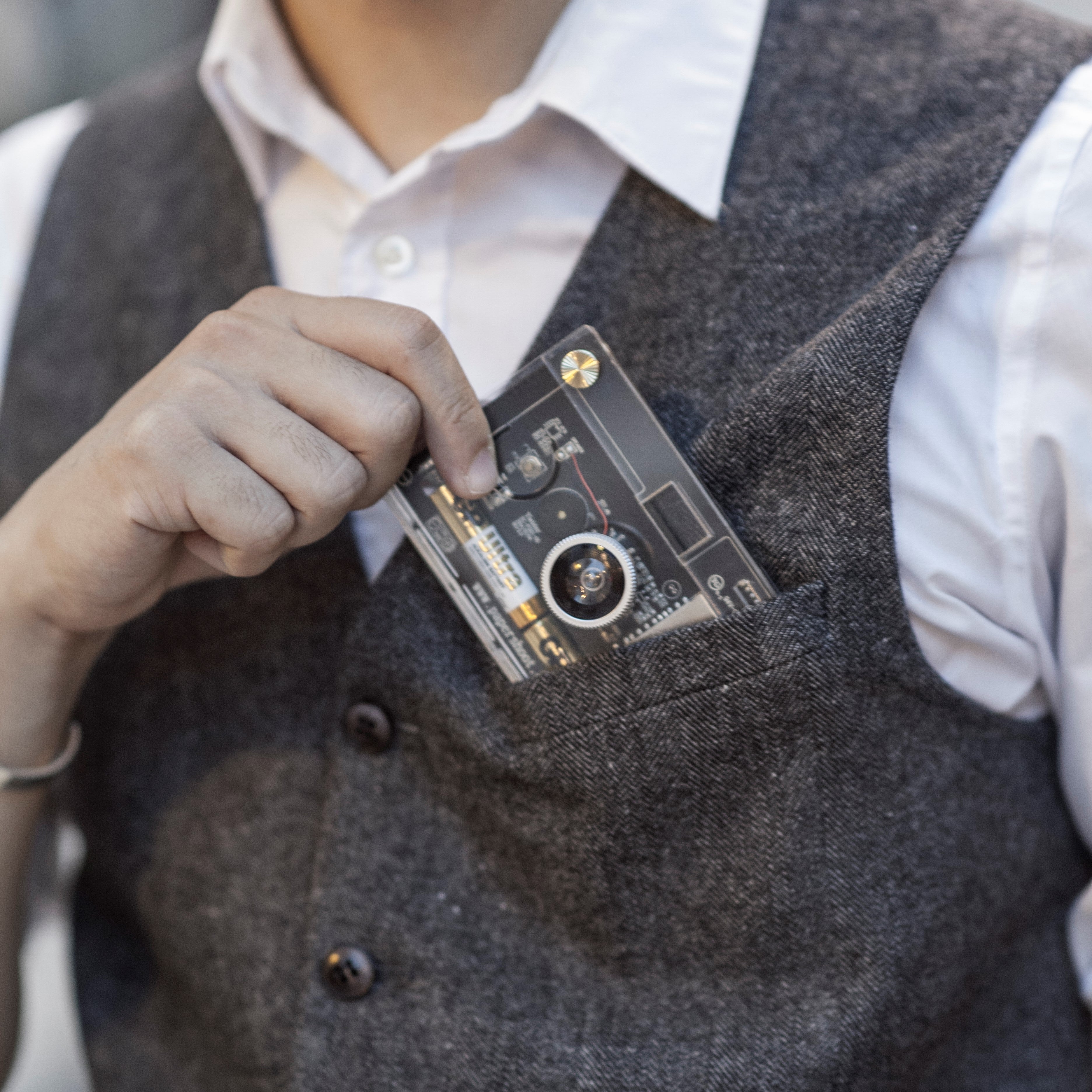 Premium Transparent Paper Shoot Camera Set - Vanguard Bundle