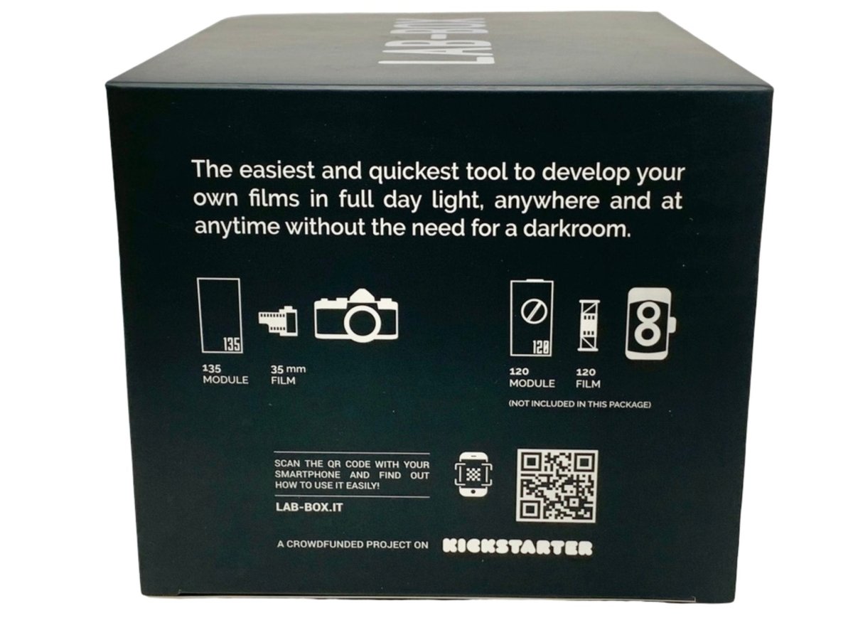 Lab-Box: the 35mm Daylight-Loading Film Tank - Analogue Wonderland