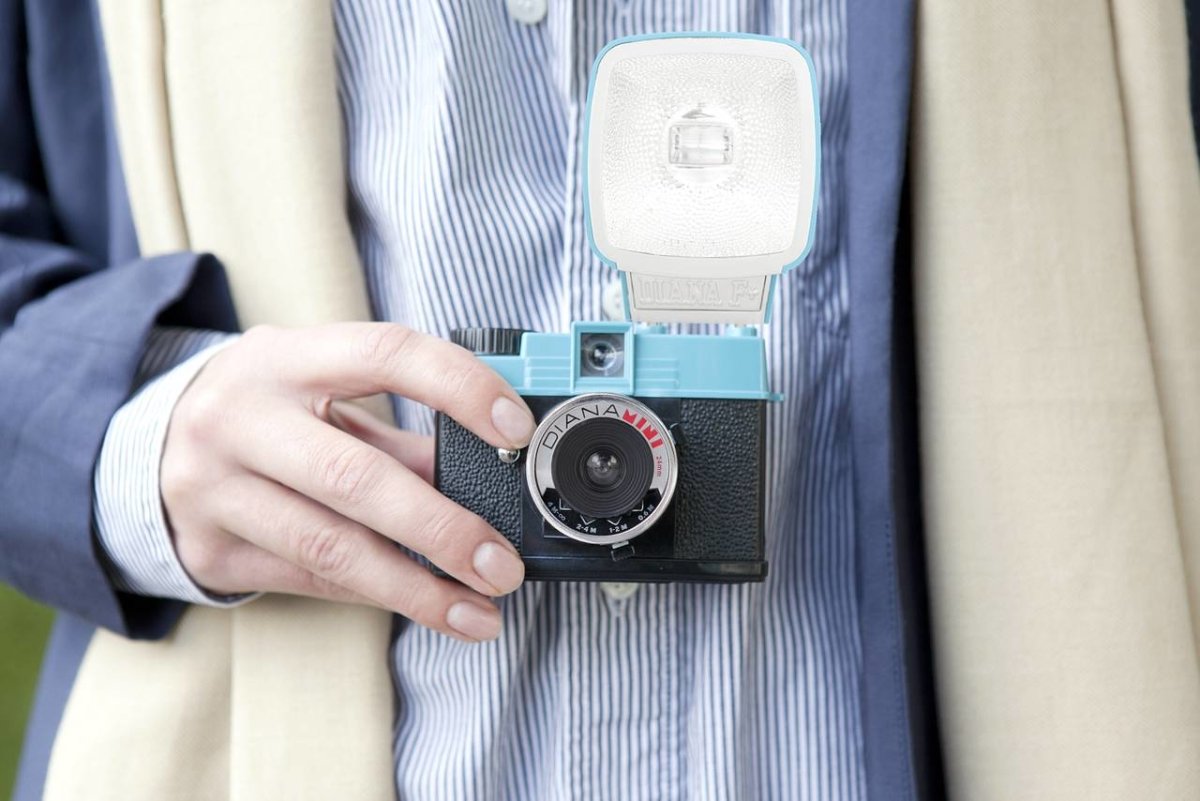 Lomography Diana Mini 35mm Film Camera and Flash Analogue
