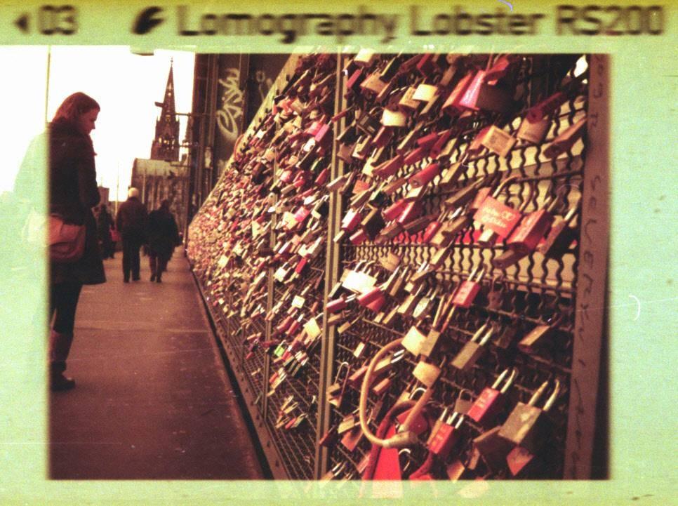 Lomography Lobster Redscale - 110 Film - Analogue Wonderland - 3