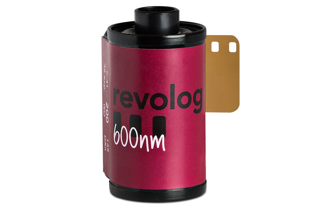 Revolog 600nm - 35mm Film - Analogue Wonderland - 1